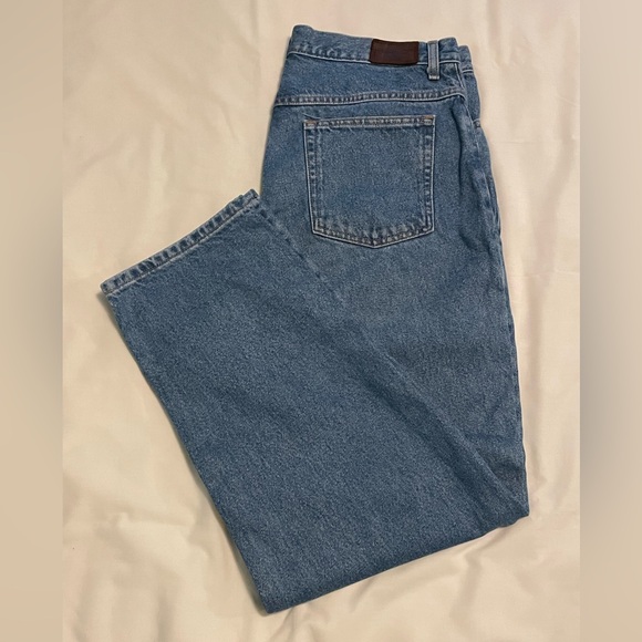 👖 LLBean Women’s Classic Fit Jeans. Straight Leg and 100% Cotton. Size 18 Reg. - Picture 4 of 14